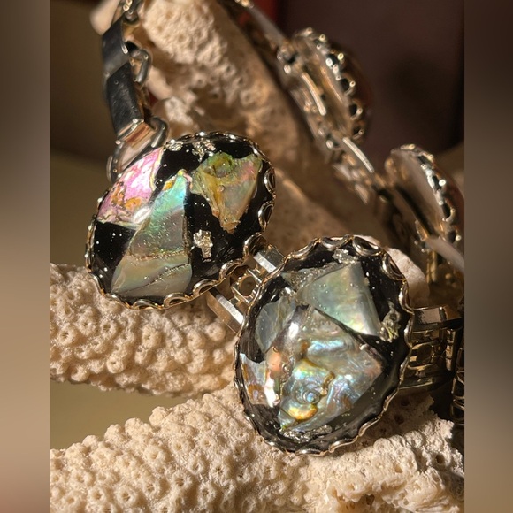 Vintage Abalone Shell Bracelet Gothic Dark Style with Panel Link - Picture 1 of 10